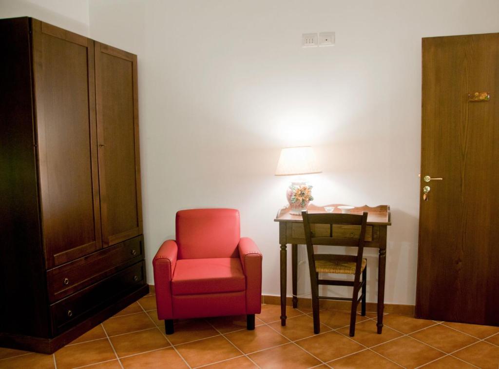 Casale Il Gheppio Guest House Laureana Cilento Room photo