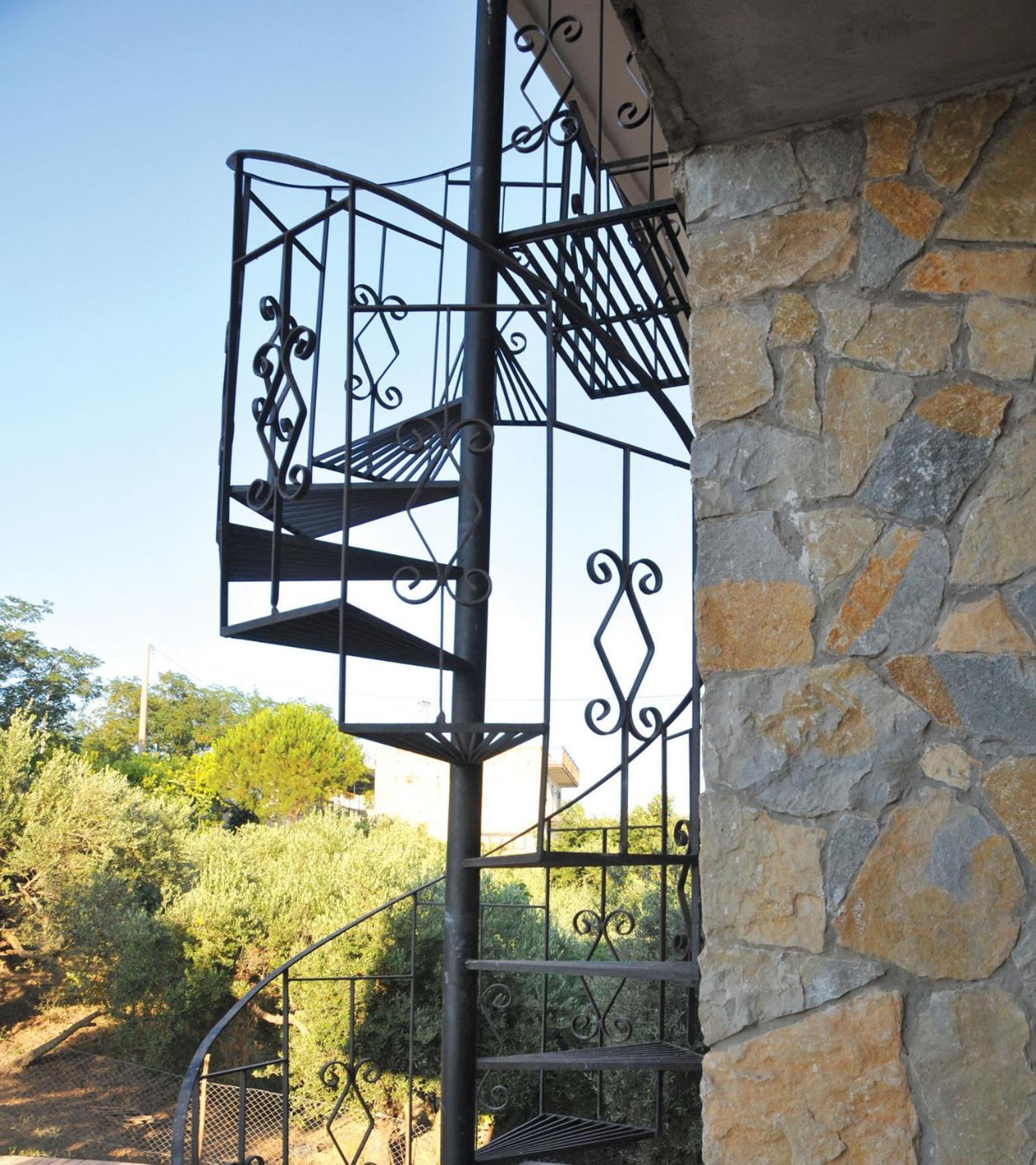 Casale Il Gheppio Guest House Laureana Cilento Exterior photo